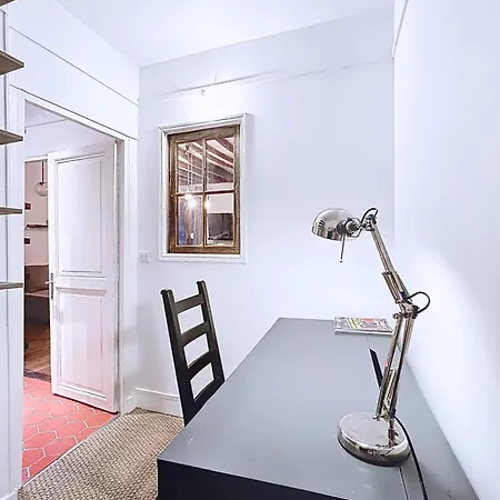 Charming 2room Flat Near Buttes-chaumont Appartamento *