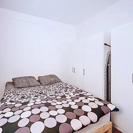 Charming 2room Flat Near Buttes-chaumont Parigi
